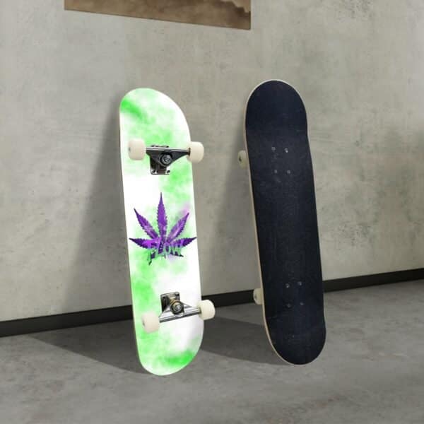 Cannabis Flow Skateboard